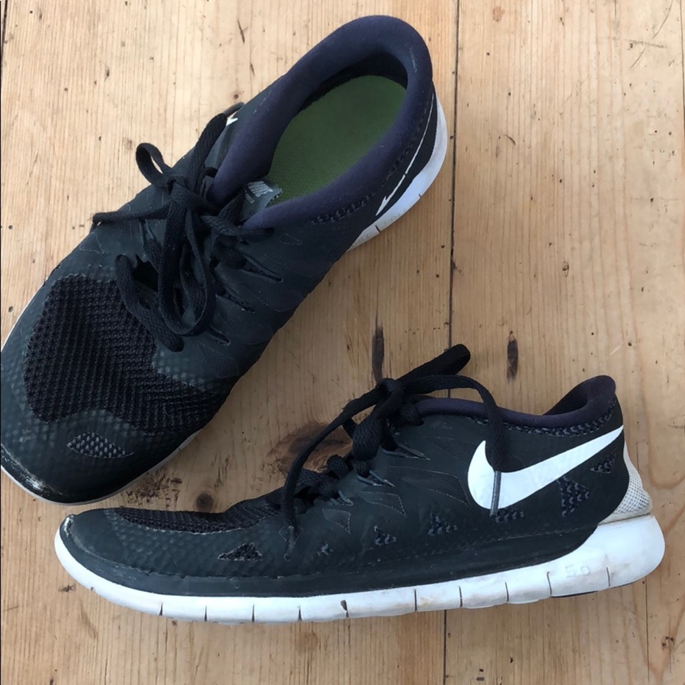 Black Nike Free